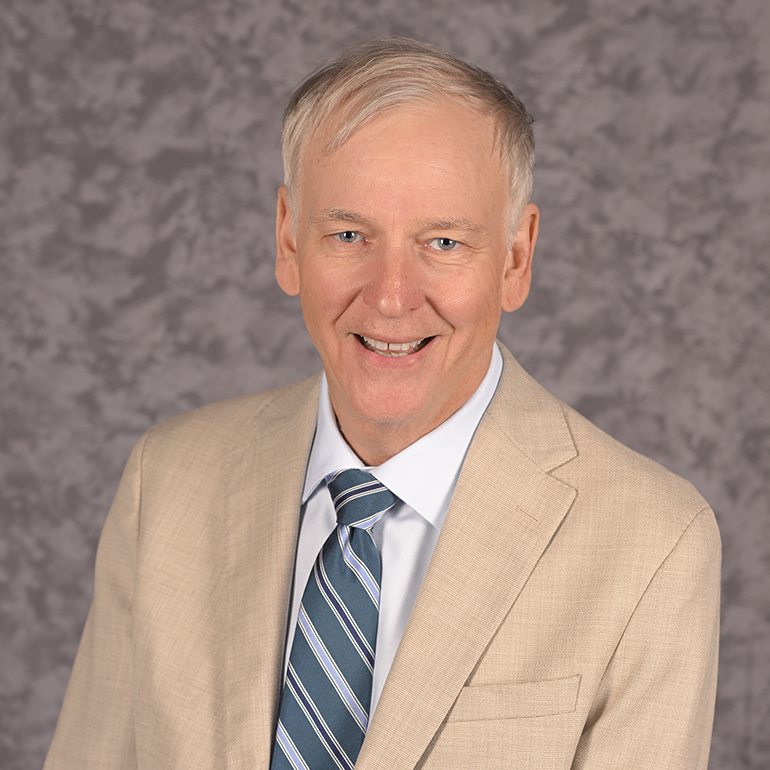 Michael Hennessey Headshot