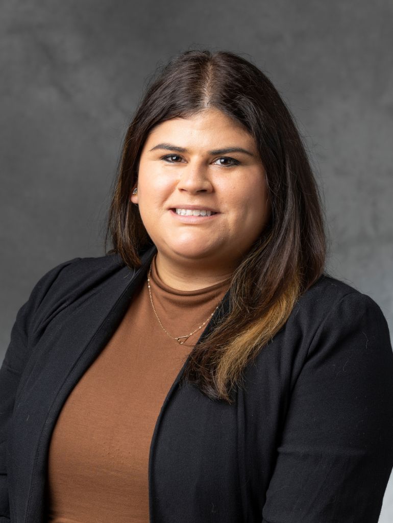 Headshot of Lindsey Donovan