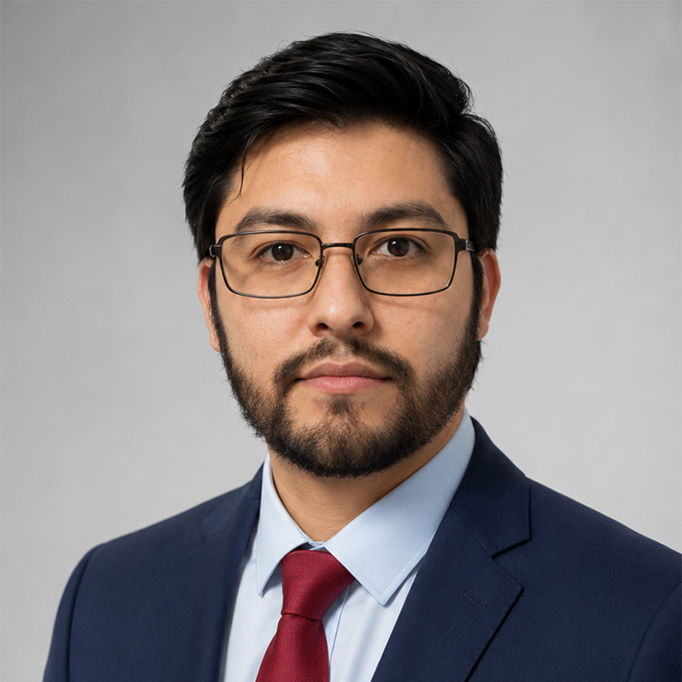 Dr. Mizraim Martinez-Lopez headshot