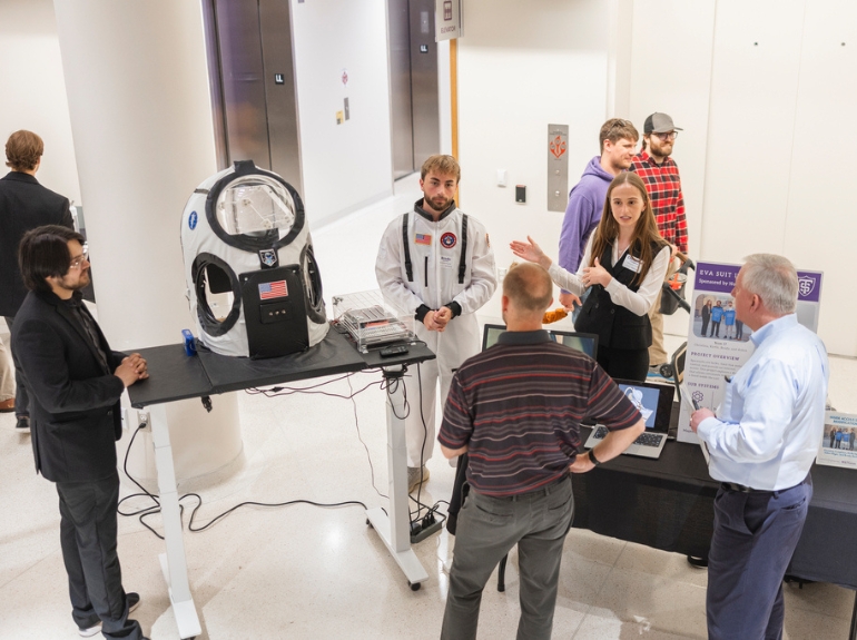 students present their senior design research