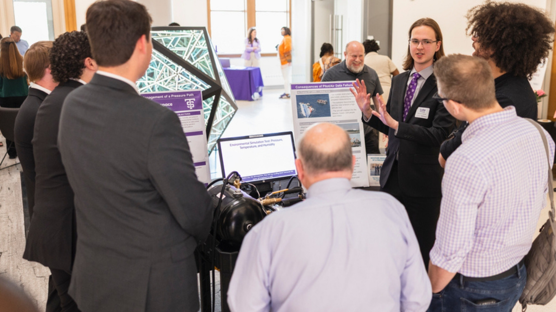 Recruiters meet with engineering students.