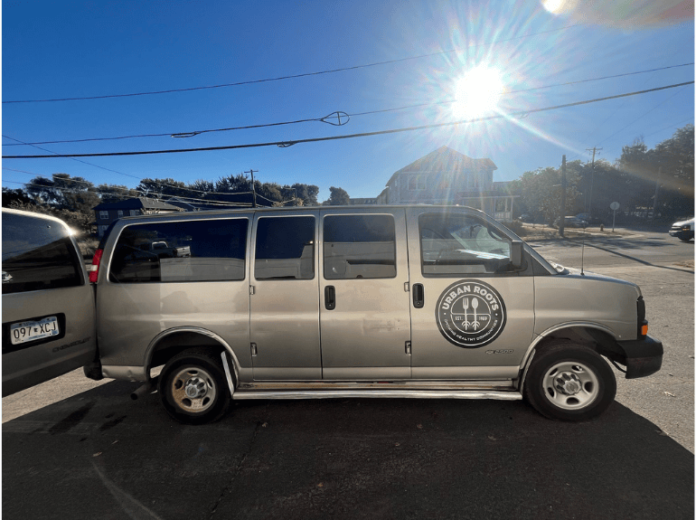 Urban Roots van